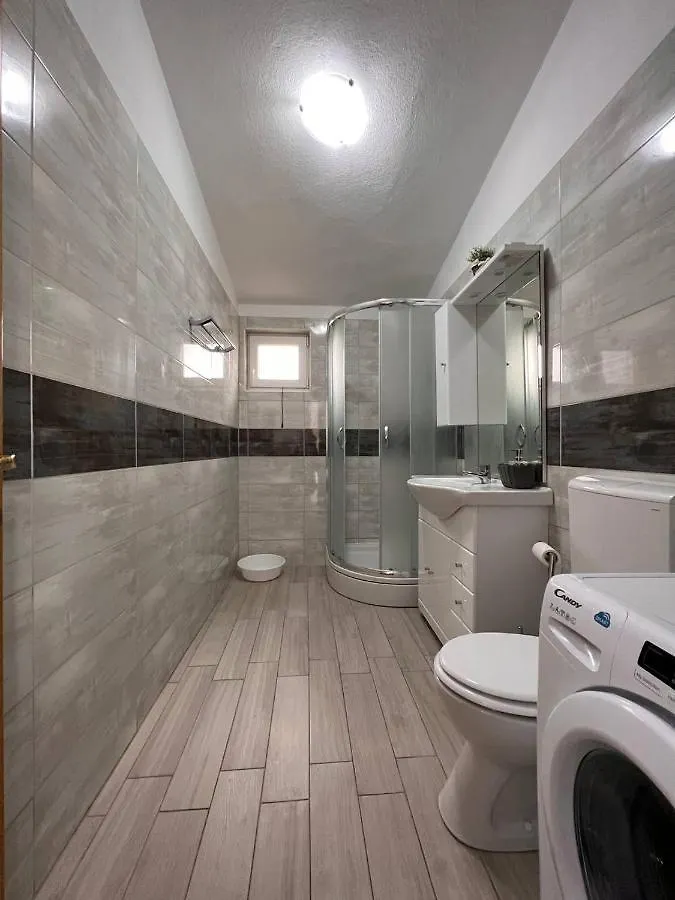 Apartment Apartmani Veki Krusevo  Croatia