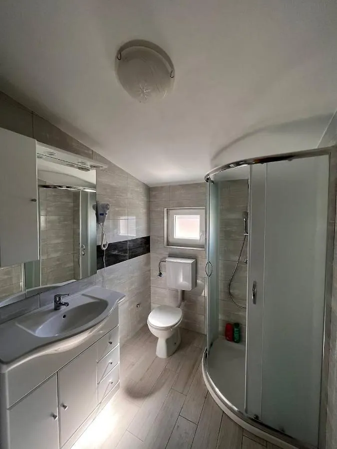 Apartmani Veki Krusevo  Croatia